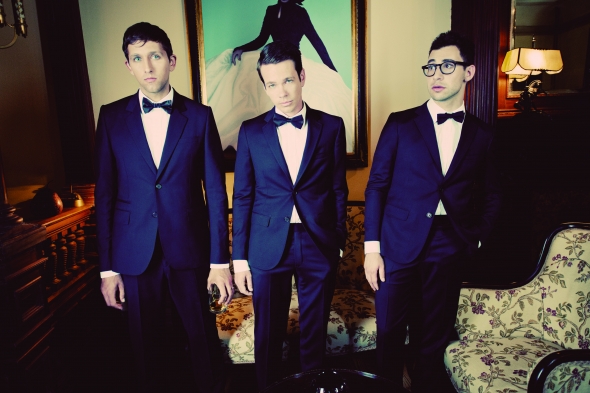 Fun. Performs at StePhest&nbsp;Colbchella